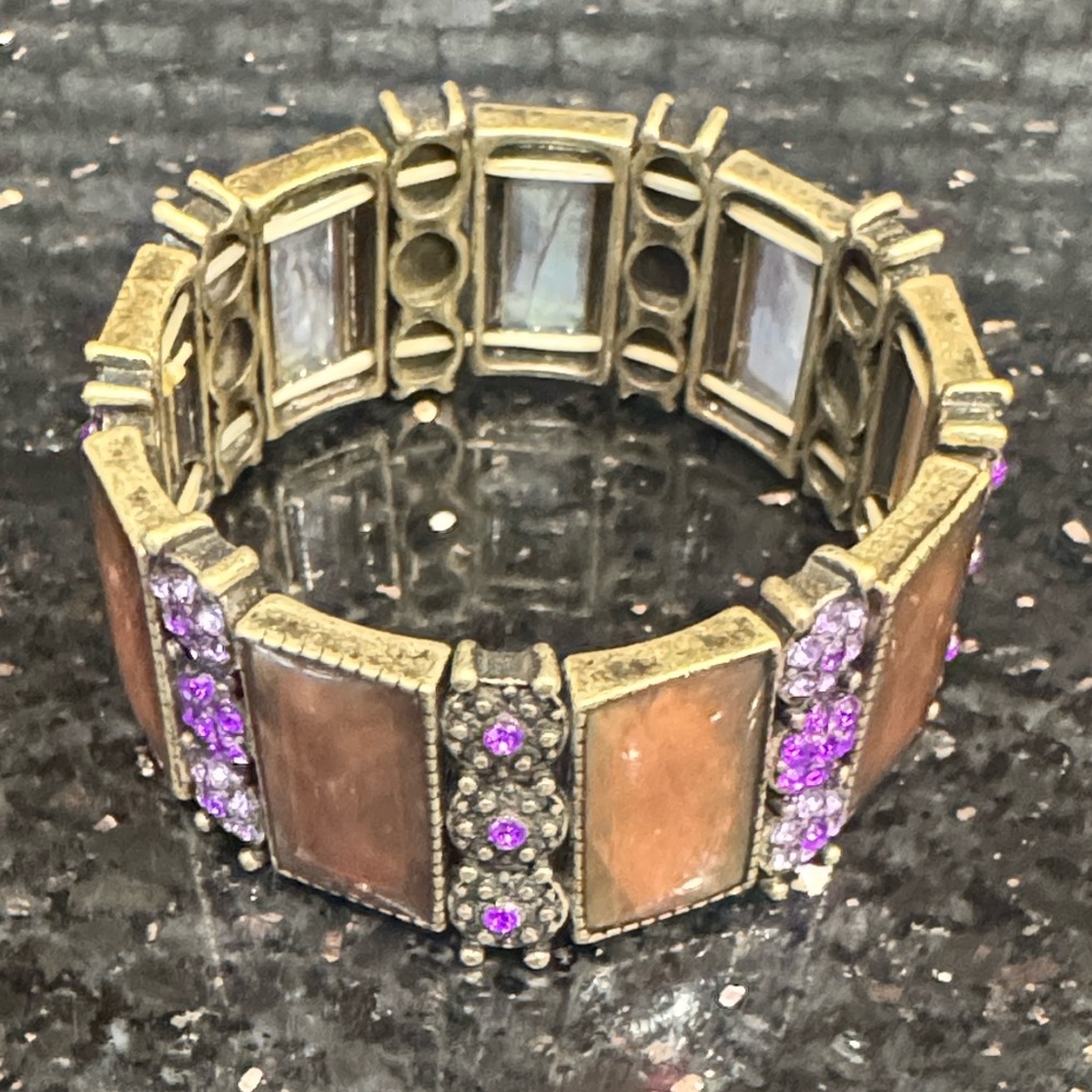 Elegant Gold and Purple Bracelet